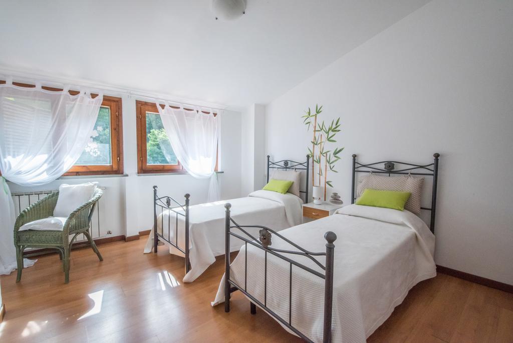 Ferienwohnung A Casa Di Stella Perugia Zimmer foto
